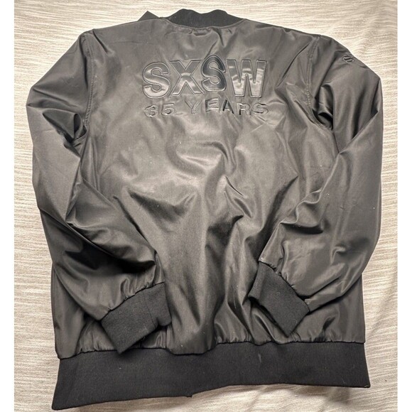 Strata Black SXSW Austin TX 35 Years Staff Snap Lightweight Jacket Size XL NWT - Picture 6 of 7